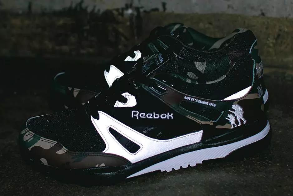 AAPE сууга түшүүчү маймыл Reebok вентилятору