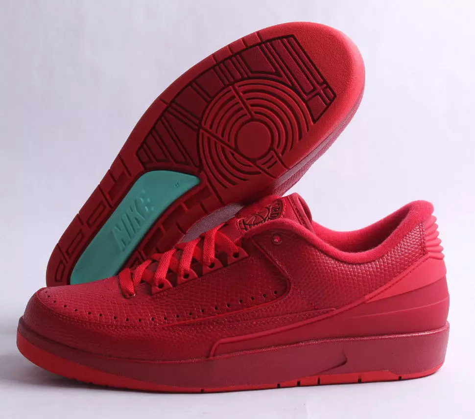 Aer Jordan 2 Giomnáisiam Íseal Red University Red