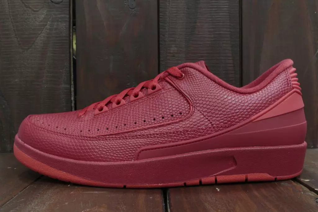 Air Jordan 2 Low Gym Red University Red