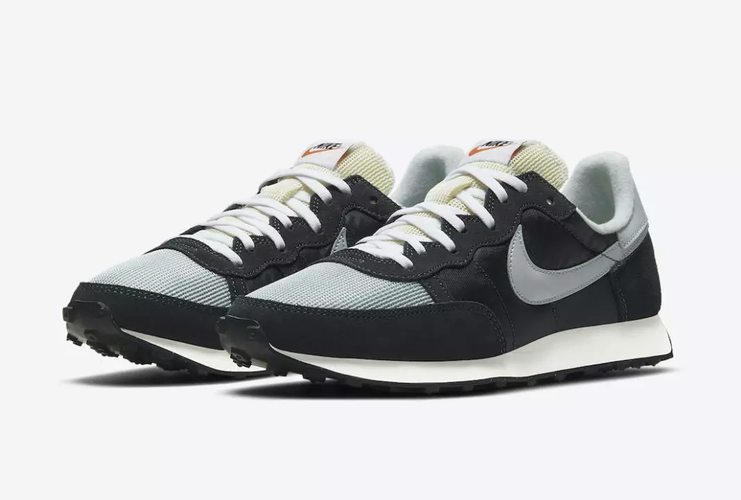 Nike Challenger OG Off-Noir Dark Smoke Grey CW7645-007 Data di rilascio