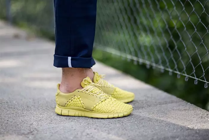 Nike Free Inneva Woven ၂