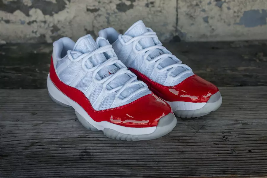 Air Jordan 11 Aşağı Varsity Qırmızı və Dəniz Saqqızı