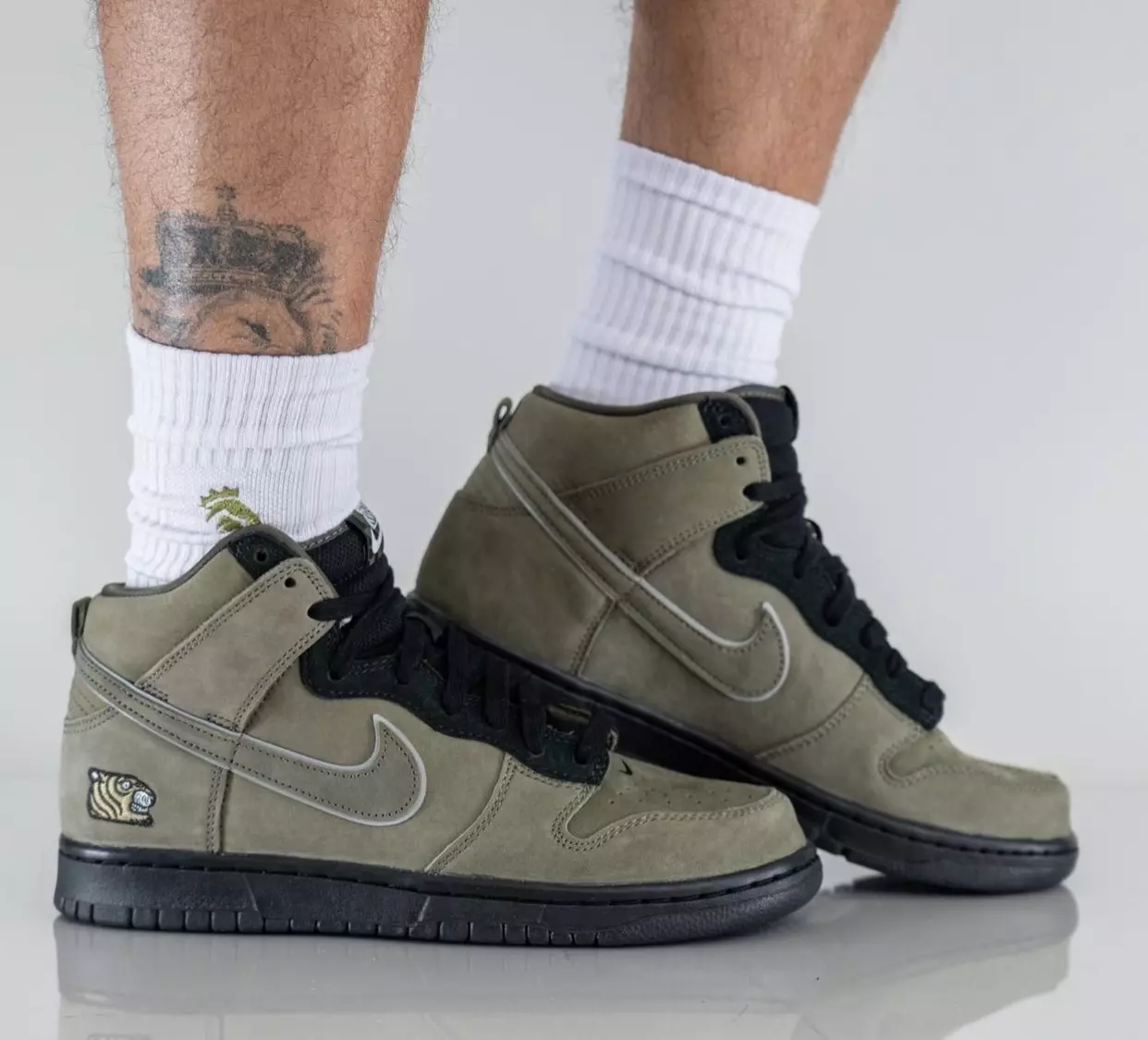 SoulGoods Nike SB Dunk Juu DR1415-200 Tarehe ya Kutolewa Miguu