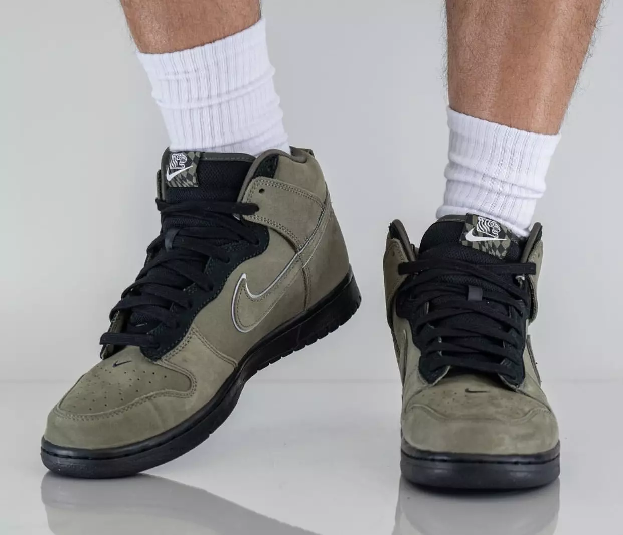 SoulGoods Nike SB Dunk High DR1415-200 izlaišanas datums uz kājām