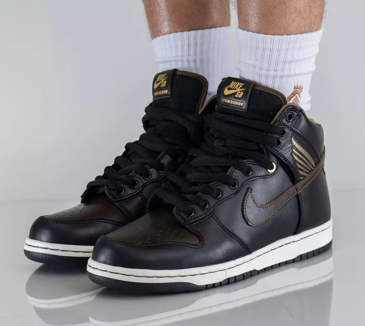 Pawnshop Nike SB Dunk High FJ0445-001 Data premiery On-Feet