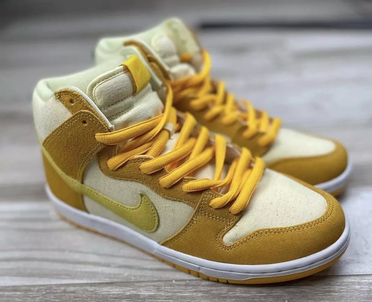 Nike SB Dunk High Pineapple DM0808-700 تاريخ الإصدار في متناول اليد