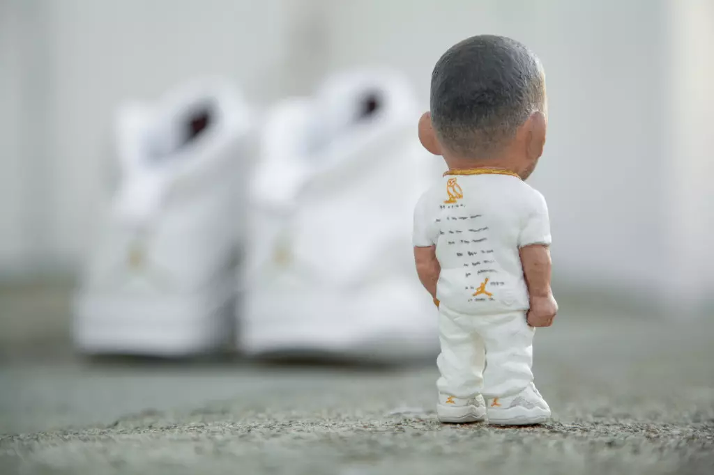 momeală-air-jordan-10-ovo-drake-1