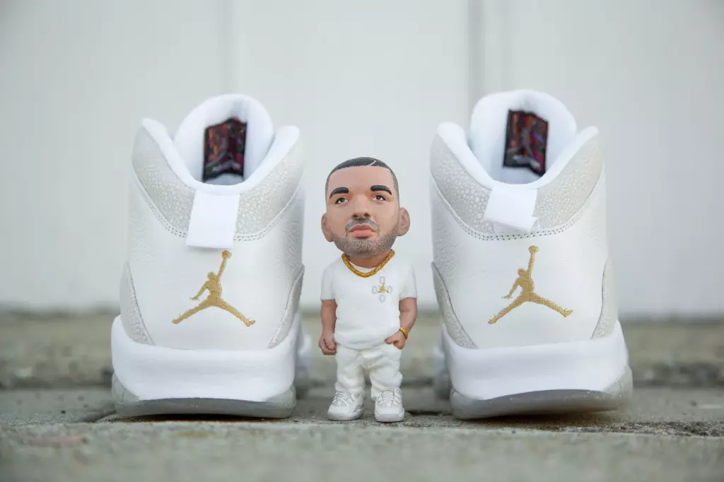 Doplnění návnady Air Jordan 10 Drake OVO