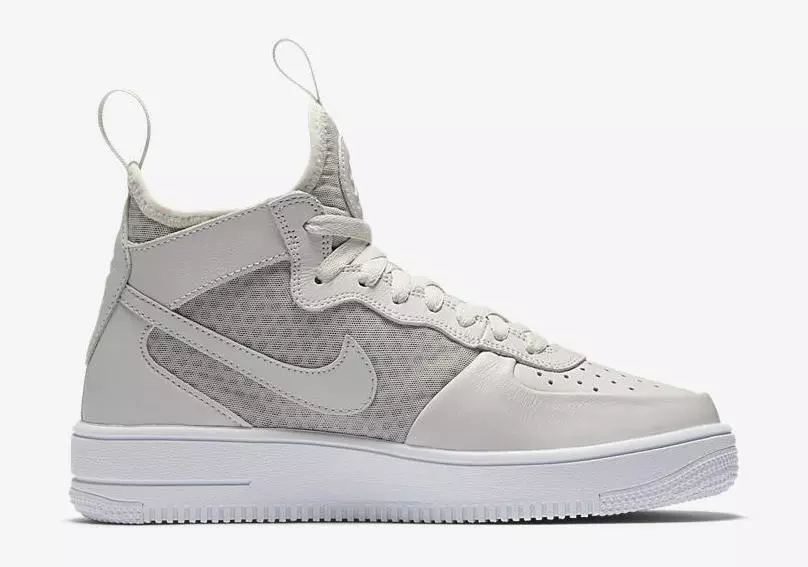 Nike Air Force 1 UltraForce Lár Cnámh Solas