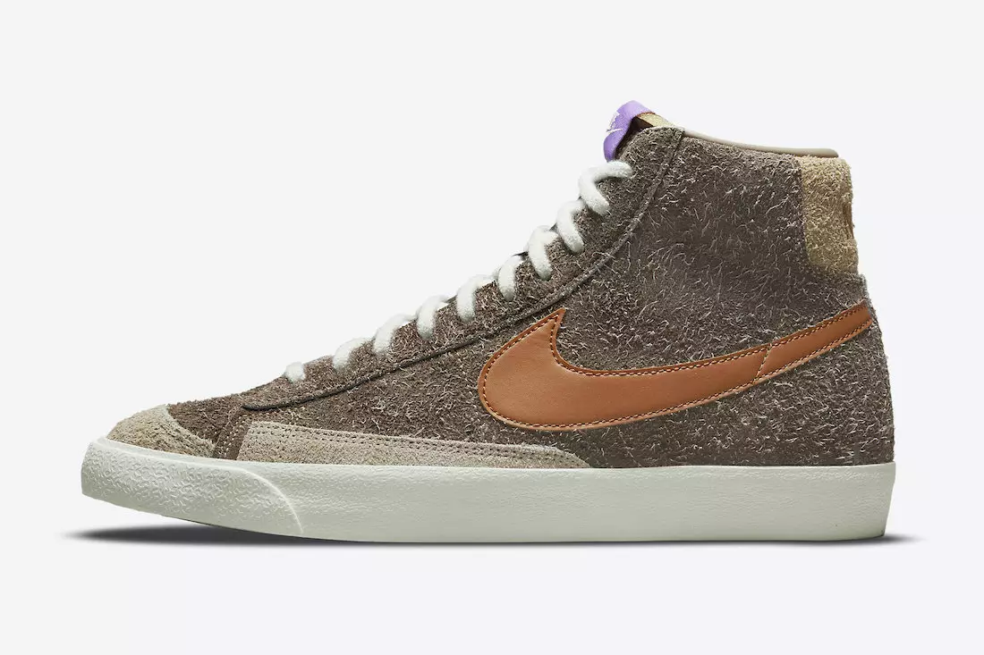 Санаи нашри Nike Blazer Mid DM7581-200