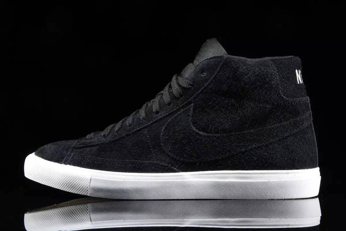 Nike Blazer Mid Black Suede 371761-033