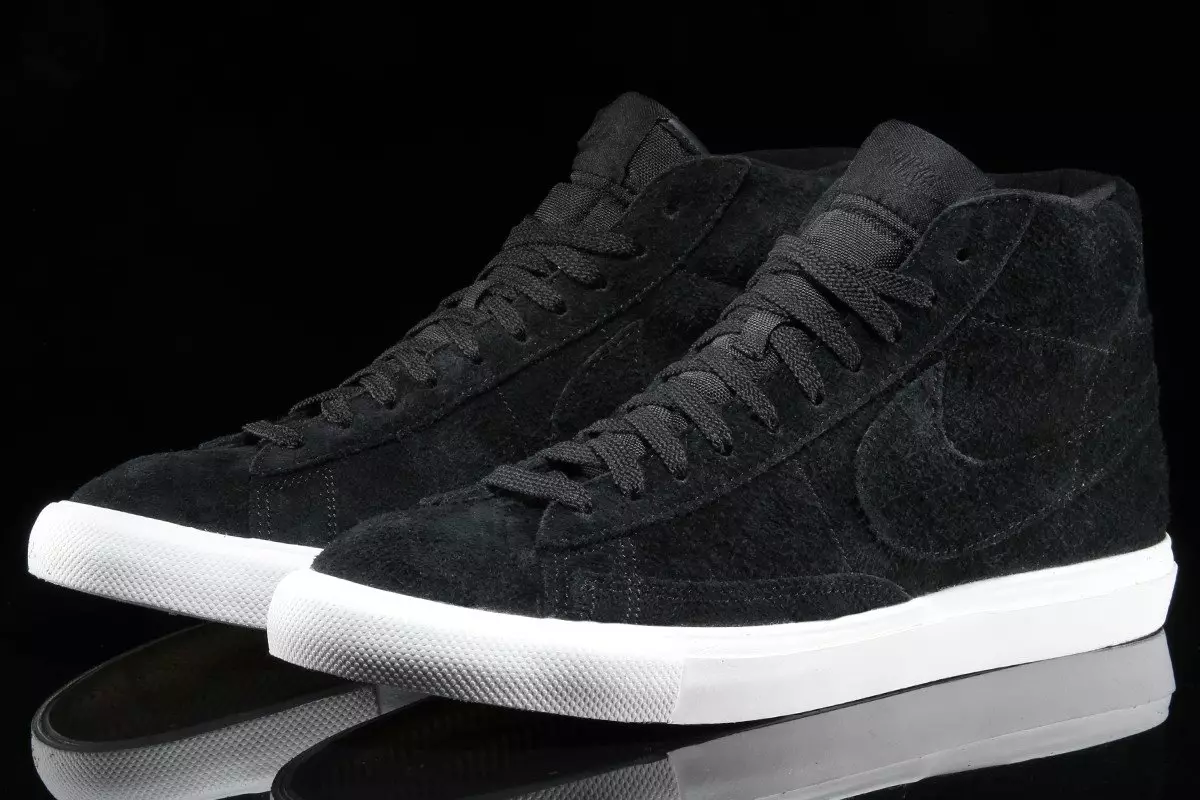 Nike Blazer Nero Medio Scamosciato 371761-033