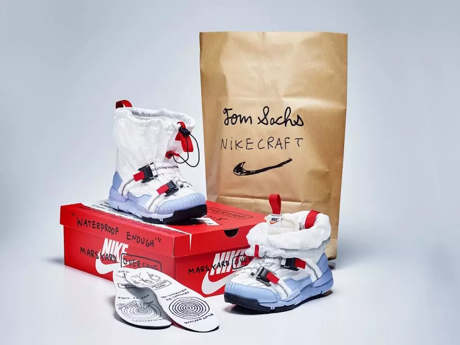 Dáta Eisiúna Overshoe Clós Tom Sacha Nike Mars