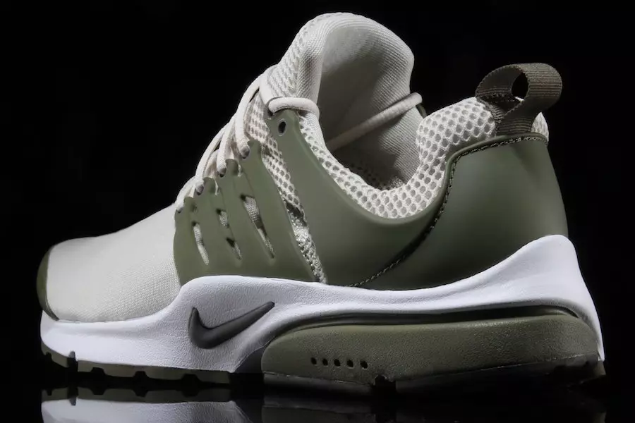 Nike Air Presto Essential Olive Moyenne 848187-018