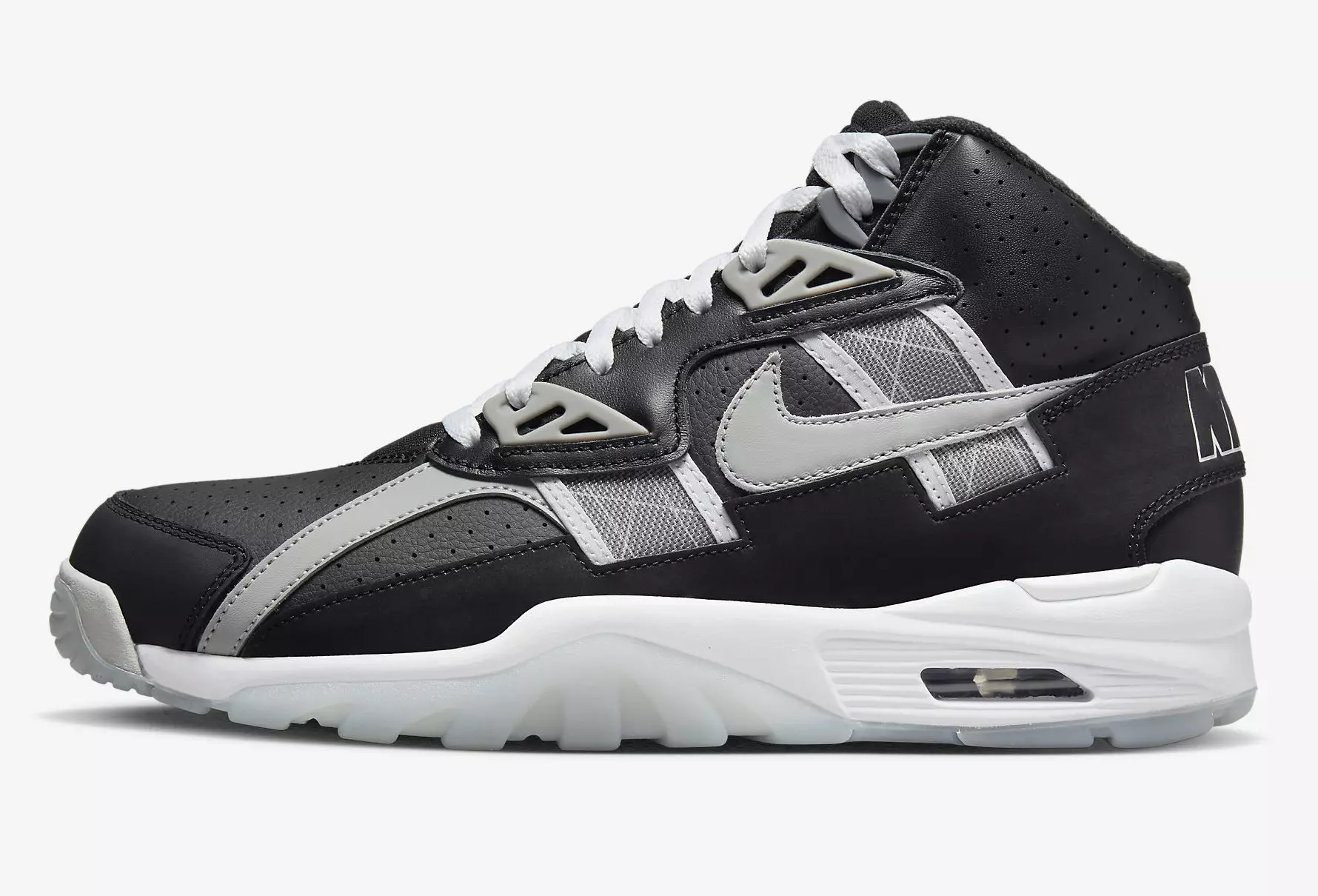 Nike Air Trainer SC High Raiders DZ4405-001 מעלדונג טאָג