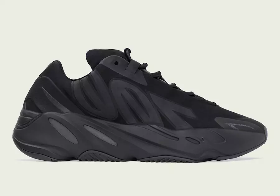 Adidas 700 MNVN Triple Black FV4440 Julkaisupäivä