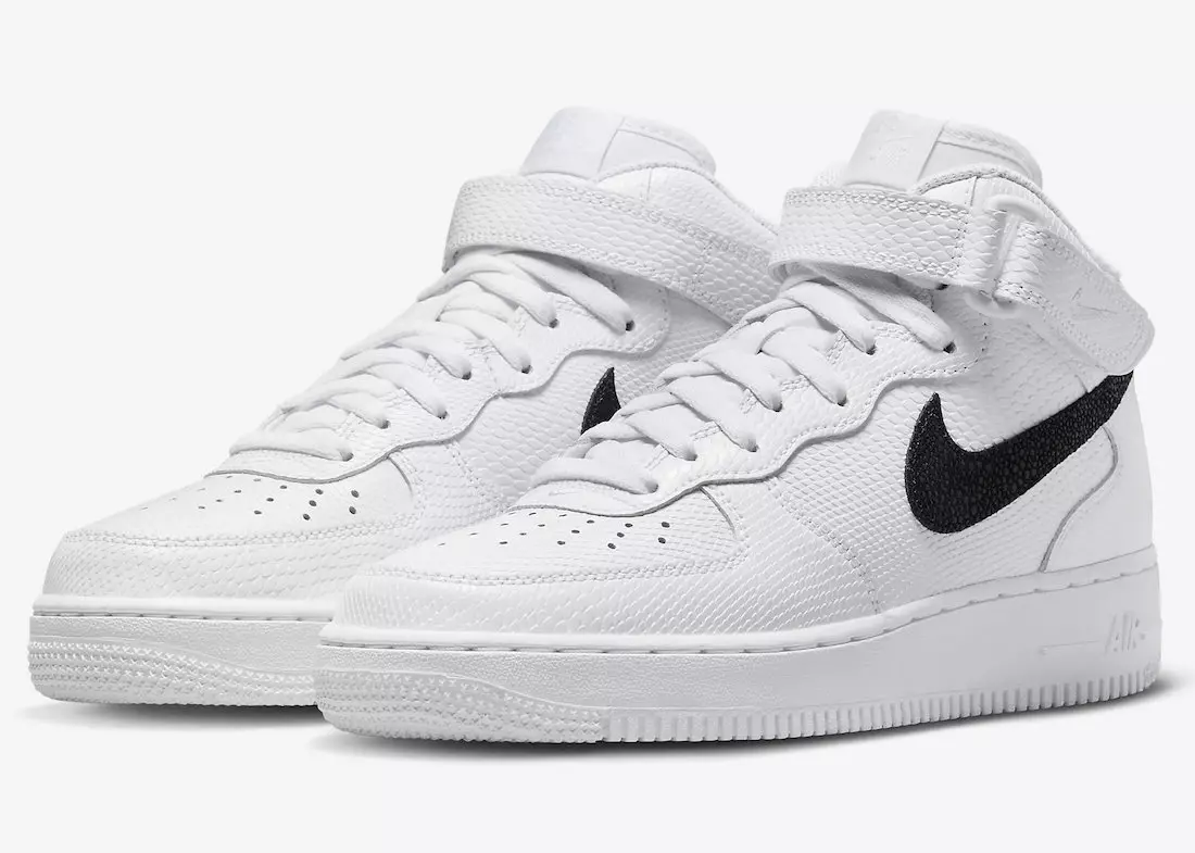 Offisielle bilder av Nike Air Force 1 Mid "White Snakeskin"