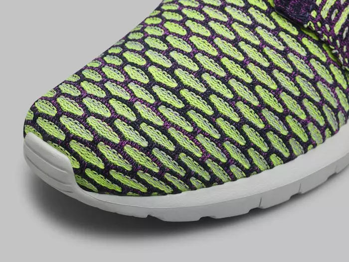 nike-flyknit-roshe-run-spring-2015-collection-17