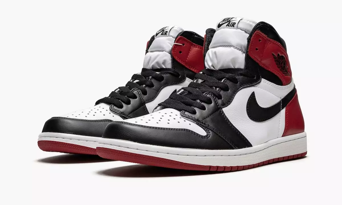 Air Jordan 1 Oliy og Black Toe