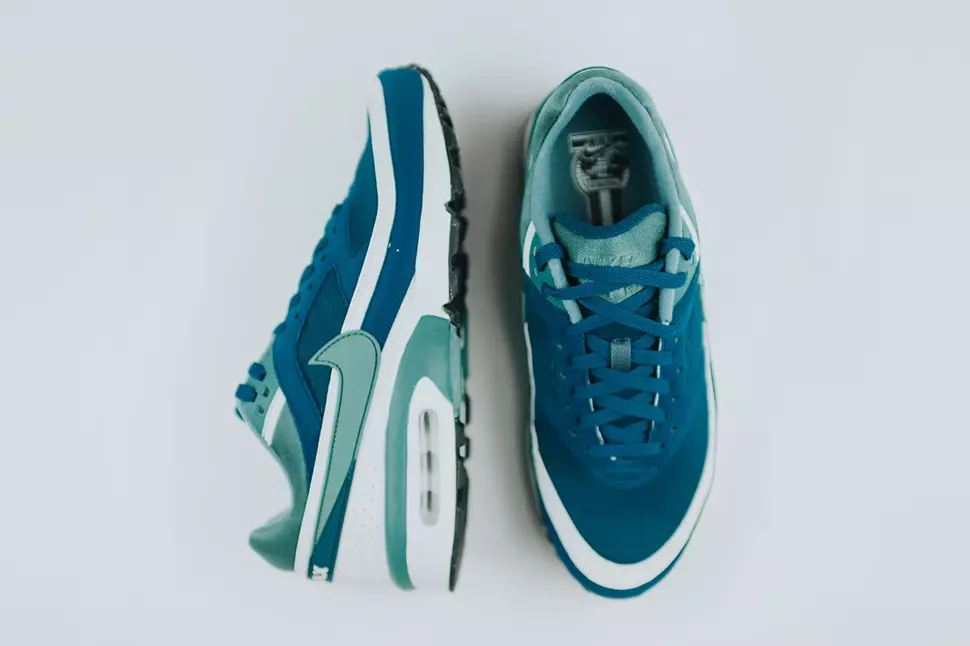 Nike Air Max BW Aqua Tones színben