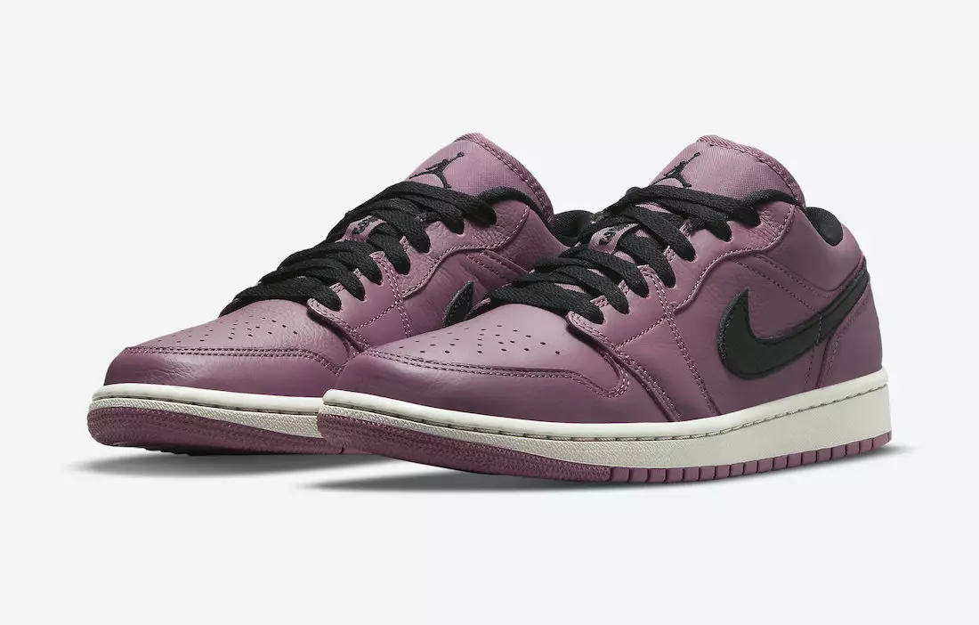 Air Jordan 1 Low Surfaces vo svetlej moruše a čiernej