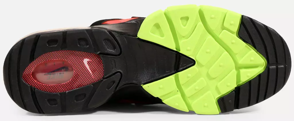 nike-air-diamond-turf-6-black-hyper-punch-volt-2