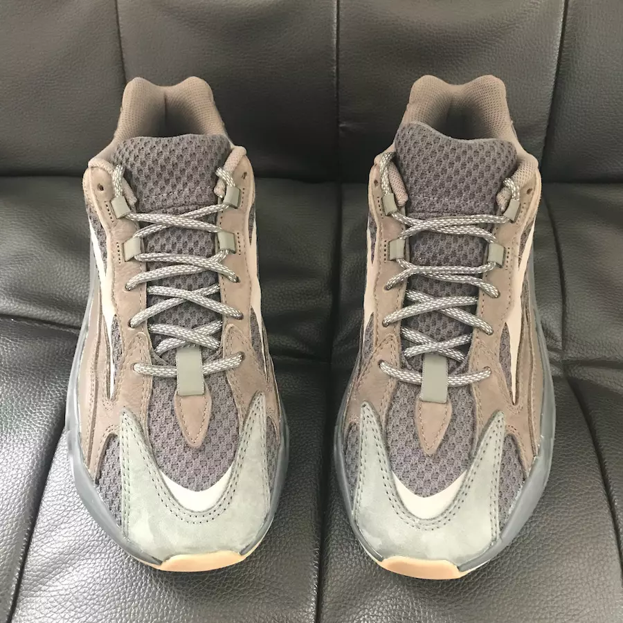 adidas Yeezy Boost 700 V2 Geode EG6860 გამოშვება Datek ფასი