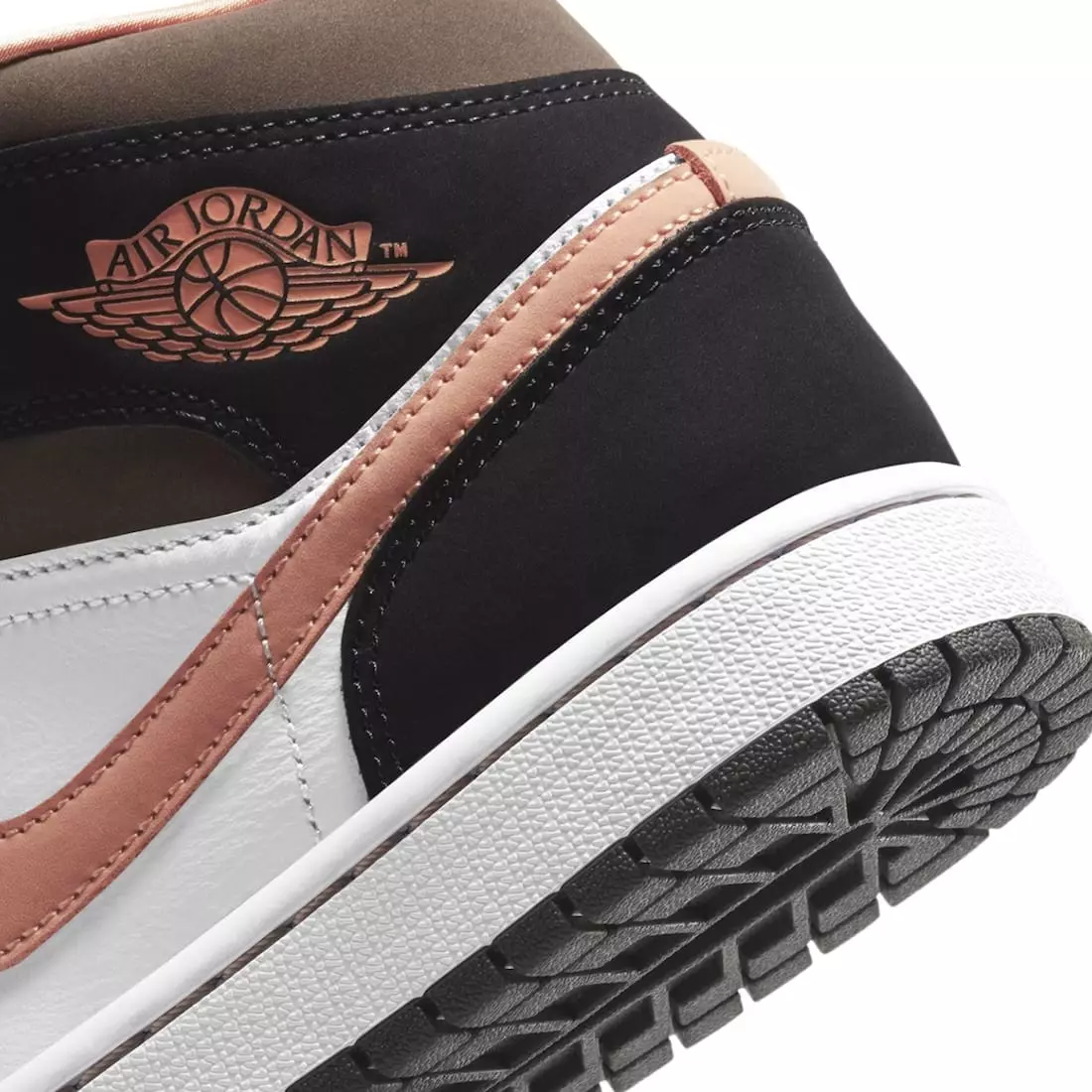 Air Jordan 1 Mid White Black Pink Data de lançamento