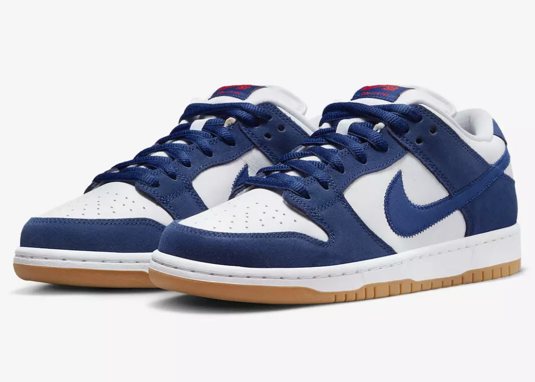 Санаи барориши Nike SB Dunk Low Los Angeles Dodgers DO9395-400