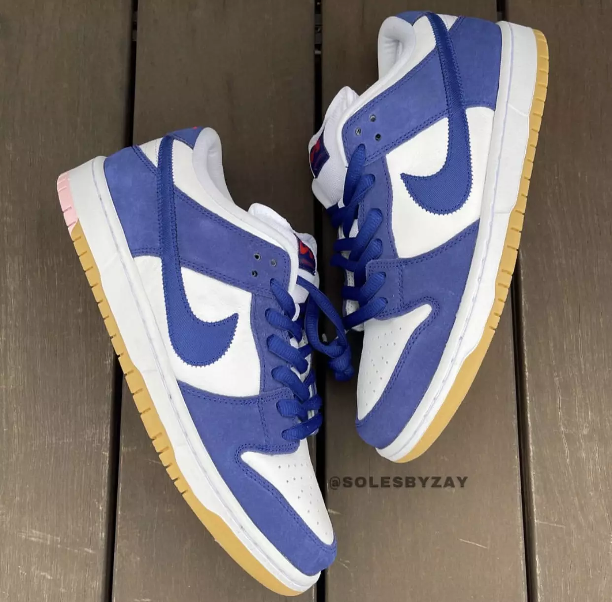 Nike SB Dunk Low Los Angeles Dodgers DO9395-400 Дата на издаване