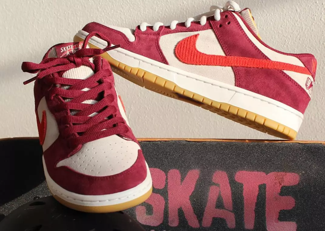 Hivatalos fotók a Skate Like a Girl x Nike SB Dunk Low-ról 5299_22