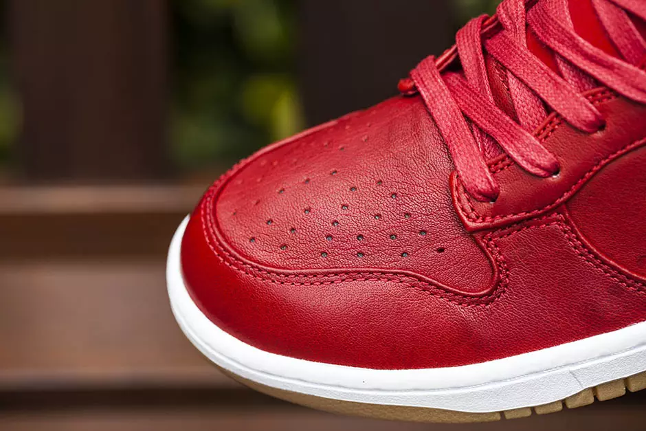 Nike Dunk High Lux SP Gym Vermelho