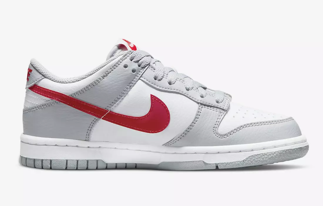 تاریخ انتشار Nike Dunk Low GS سفید خاکستری قرمز DV7149-001