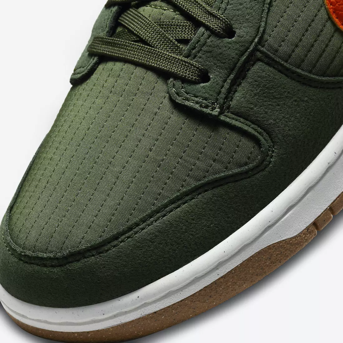 Nike Dunk Low Toasty Sequoia DD3358-300 מעלדונג טאָג פּרייַז