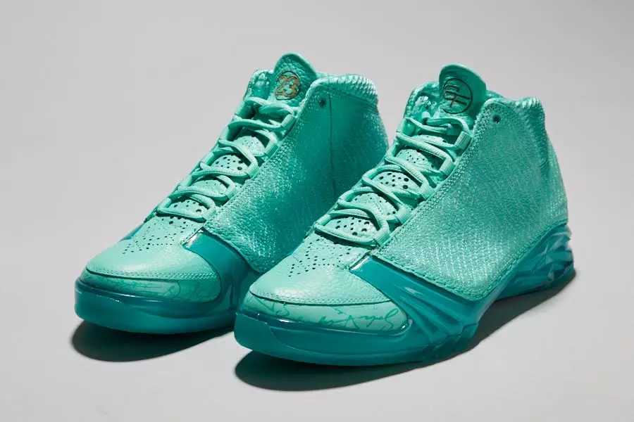 A SoleFly Air Jordan XX3 Marlins megjelenési dátuma