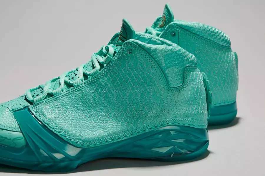 SoleFly Air Jordan XX3 Marlins ဖြန့်ချိသည့်ရက်စွဲ