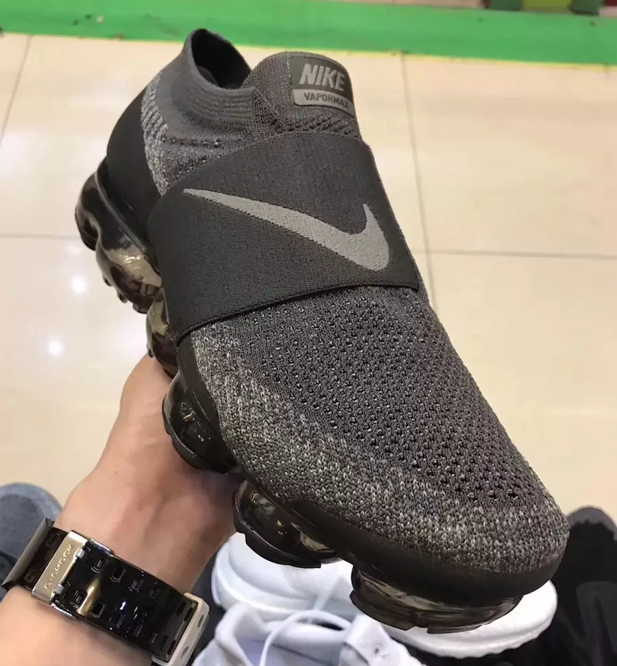 Темно-серый ремешок Nike Air VaporMax AH3397-013