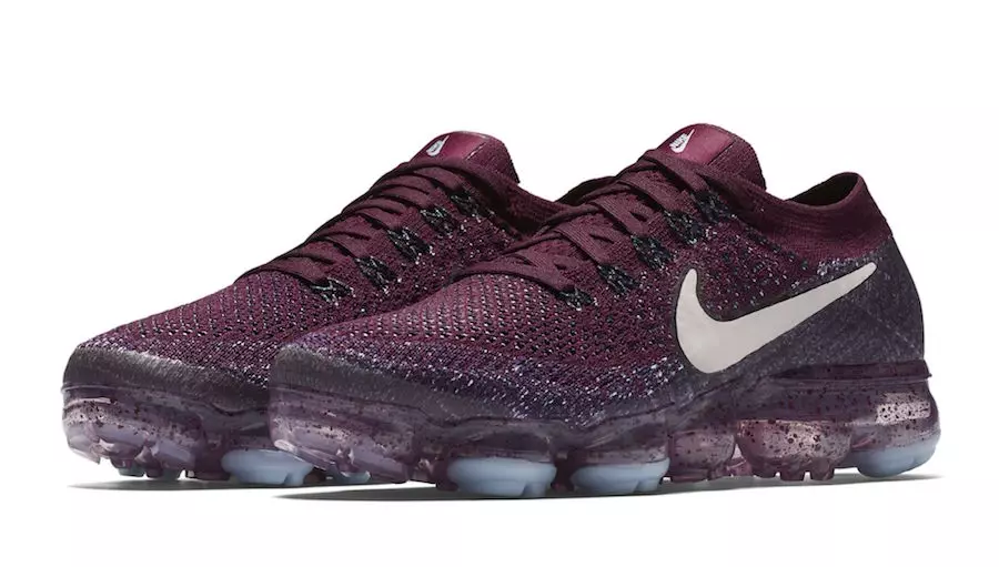 Bordowa podeszwa Nike Air VaporMax w kropki