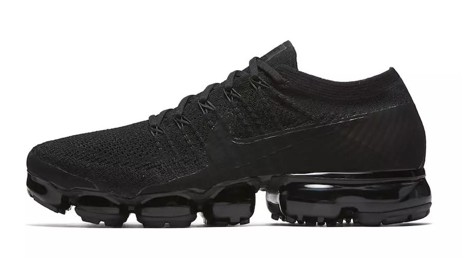 Nike Air VaporMax қара түсті