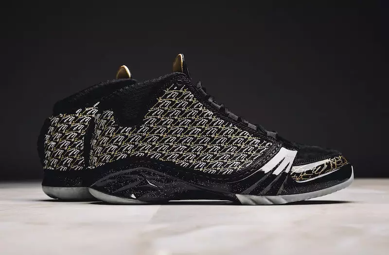 Dhoma e Trofeut Air Jordan XX3 në të zezë