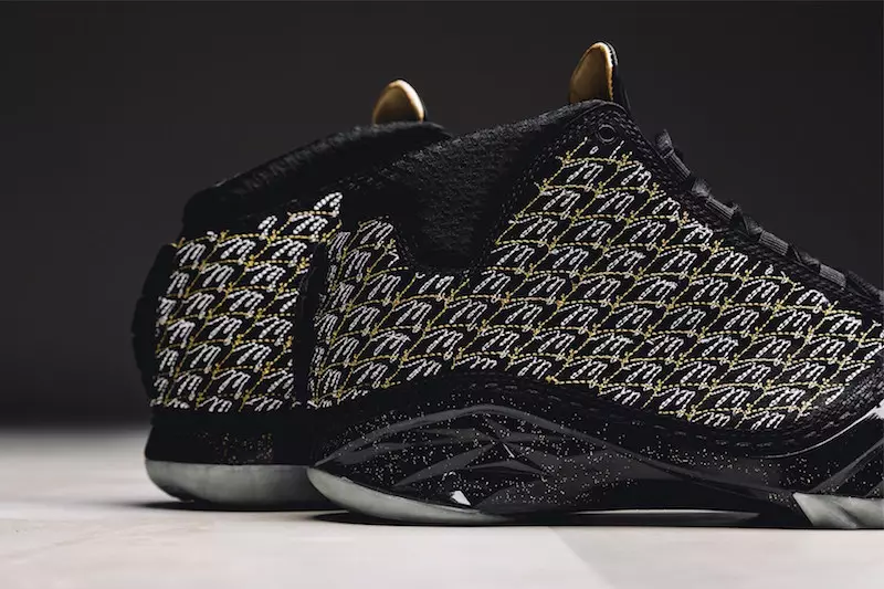 Air Jordan XX3 Trophy Room v črni barvi