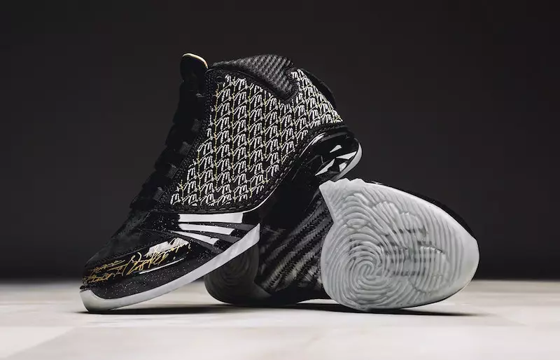 Қара түсті Air Jordan XX3 Trophy бөлмесі