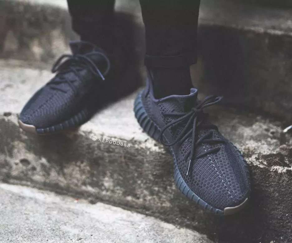 adidas Yeezy Boost 350 V2 Cinder FY2903 Release Date On-Feet