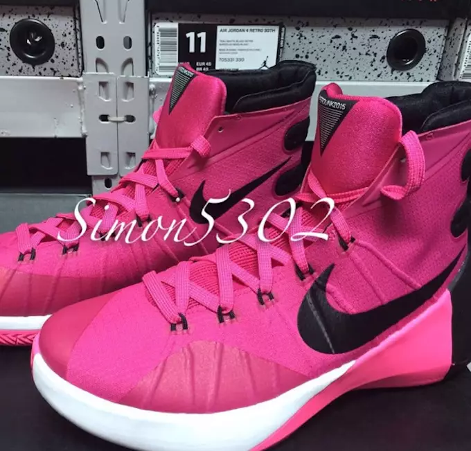 Nike Hyperdunk 2015 Think Pink Brustkrebsbewusstsein