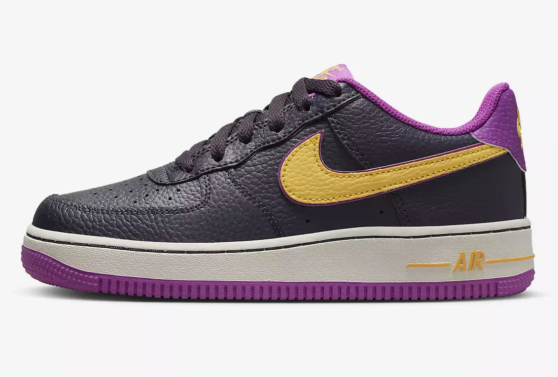 تاریخ عرضه Nike Air Force 1 GS DX5805-500