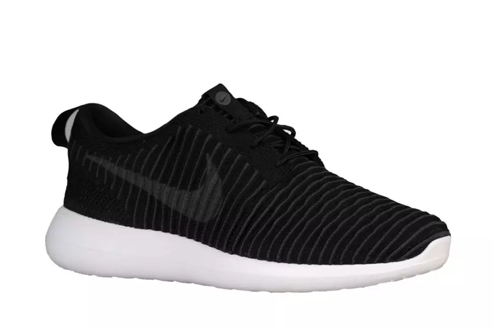 Cluiche Nike Flyknit Roshe 2 ar líne