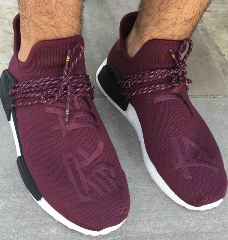 Pharrell adidas NMD Teaghlach Cairde Burgúine