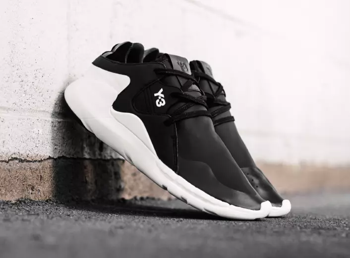 Y-3 QR Run Czarny Biały