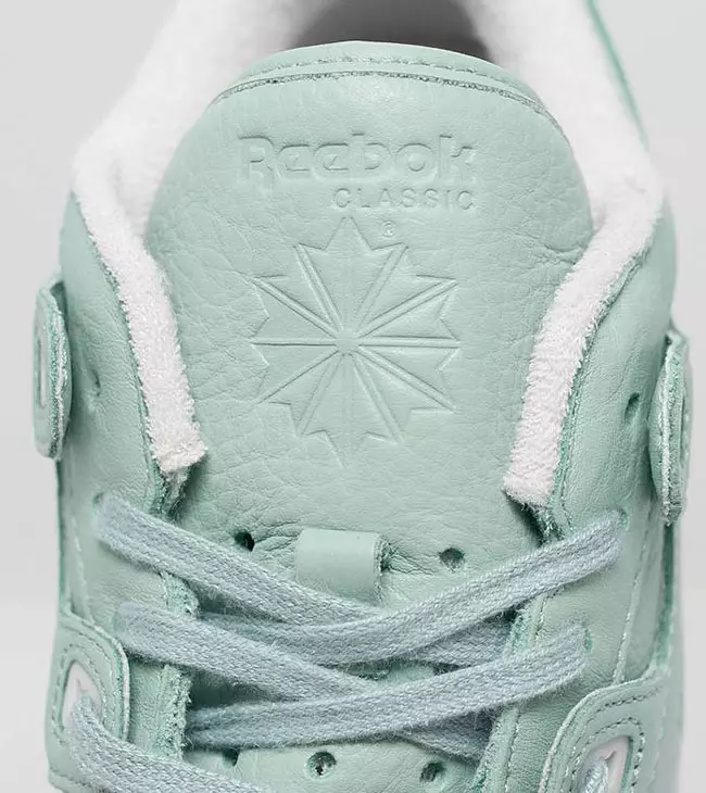 ზომა? x Reebok Workout Plus ჩამოშლილი პაკეტი