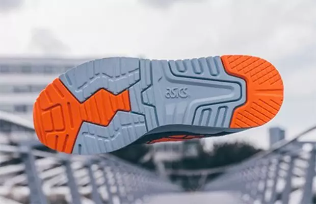 ASICS जेल लाइट III पेन्सोल रिफ्लेक्ट